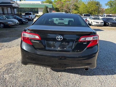 Used 2013 Toyota Camry SE image 12