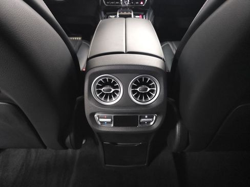 Used 2024 Mercedes-Benz G 550 image 25