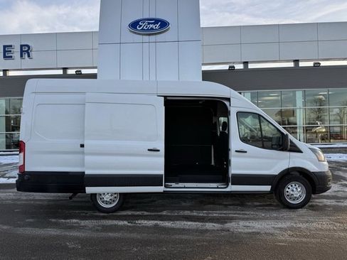 New 2026 Ford Transit 350 148 High Roof Extended AWD w/ Load Area Protection Package image 28