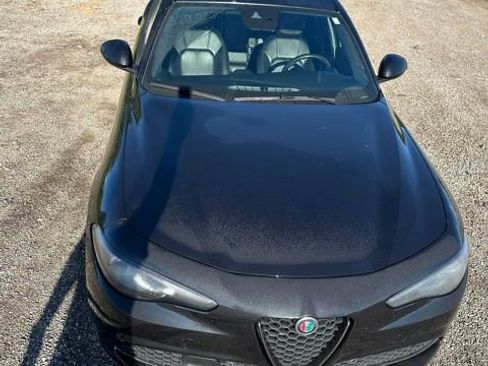 Used 2022 Alfa Romeo Giulia Sprint image 22