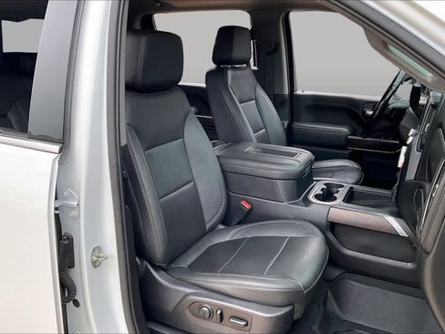 Used 2021 GMC Sierra 2500 SLT w/ SLT Premium Package AWD/4WD image 9
