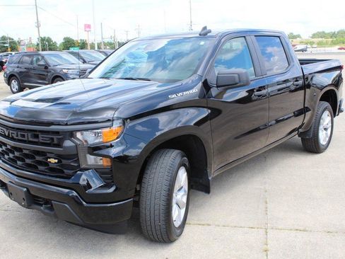 Used 2022 Chevrolet Silverado 1500 Custom image 7