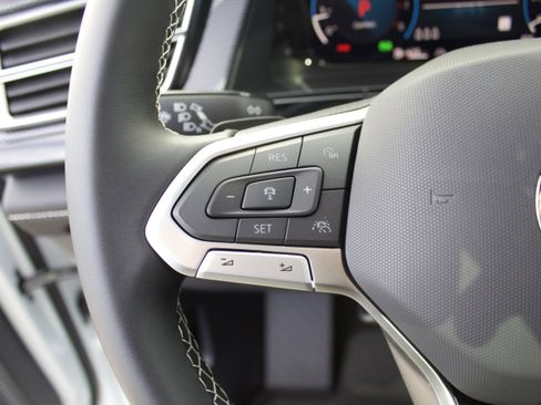 New 2026 Volkswagen Atlas Cross Sport SEL image 19