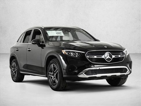 Certified 2026 Mercedes-Benz GLC 300 4MATIC image 3
