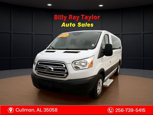 Used 2019 Ford Transit 150 XLT image 1