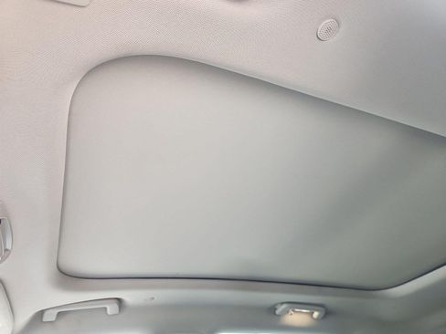 Used 2022 Lincoln Nautilus Reserve FWD image 19