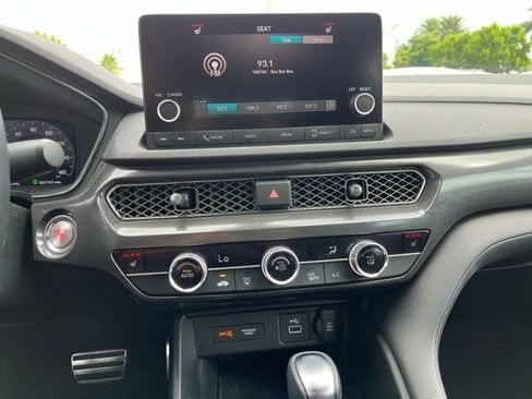 Used 2024 Acura Integra A-Spec image 6