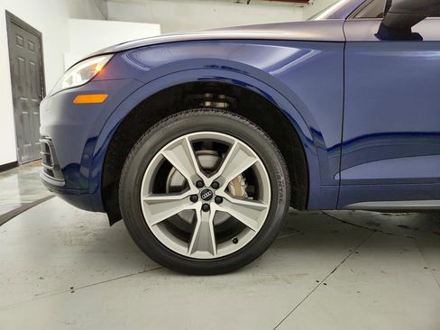 Used 2019 Audi Q5 Prestige w/ Prestige Package image 33