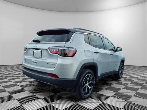 Used 2024 Jeep Compass Limited AWD/4WD image 27