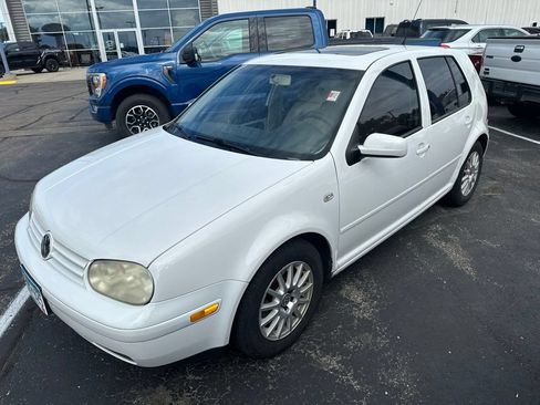 Used 2005 Volkswagen Golf GLS FWD image 17