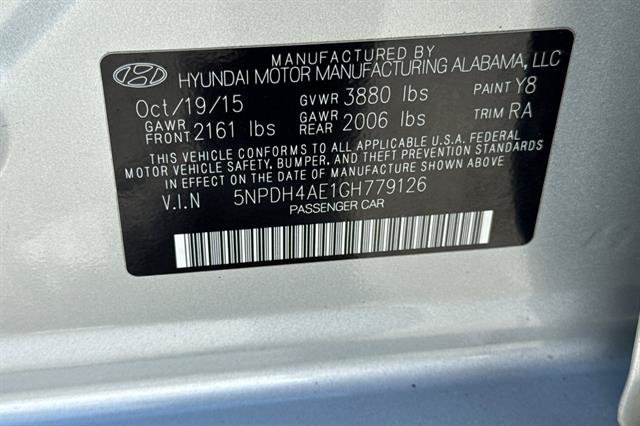 Used 2016 Hyundai Elantra SE w/ Option Group 02 FWD image 32
