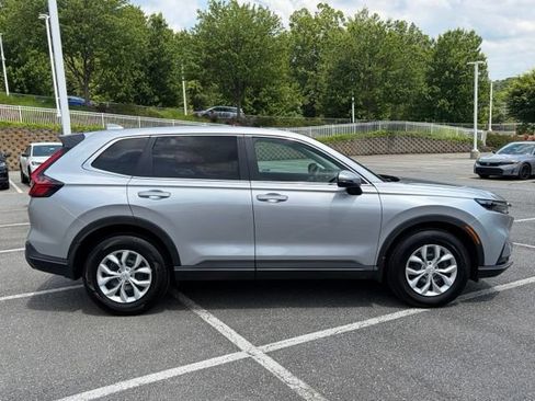 Certified 2026 Honda CR-V LX image 9