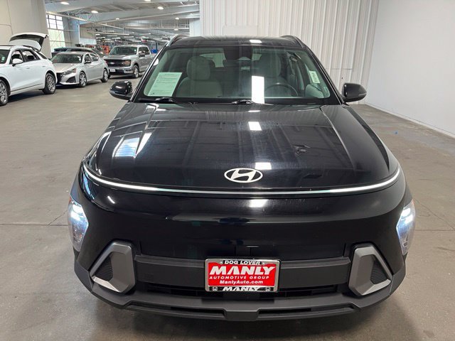 Used 2025 Hyundai Kona SEL FWD image 8