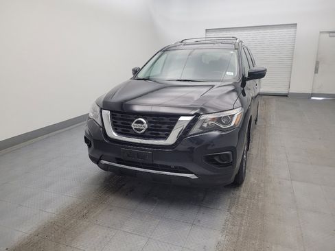 Used 2019 Nissan Pathfinder S image 15