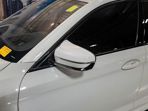 Certified 2023 BMW M5 w/ Executive Package image 10