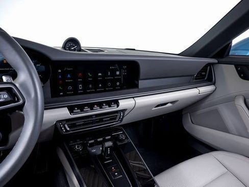 Used 2024 Porsche 911 Carrera 4S image 28