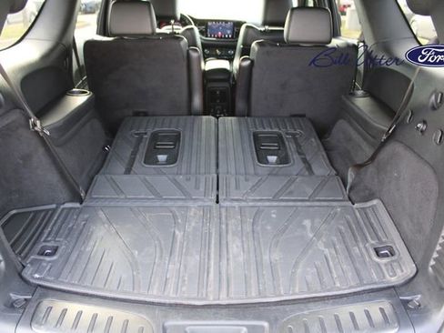 Used 2021 Dodge Durango R/T w/ Technology Group image 10