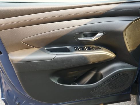 Used 2025 Hyundai Tucson SEL AWD/4WD image 14