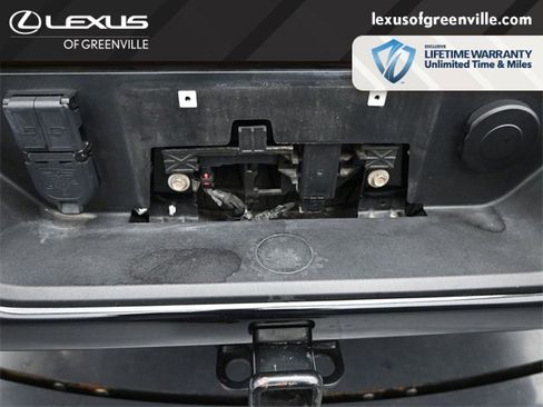 Used 2022 GMC Sierra 1500 Denali w/ Denali Reserve Package image 35