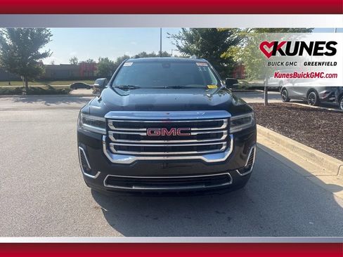 Used 2023 GMC Acadia SLT image 4