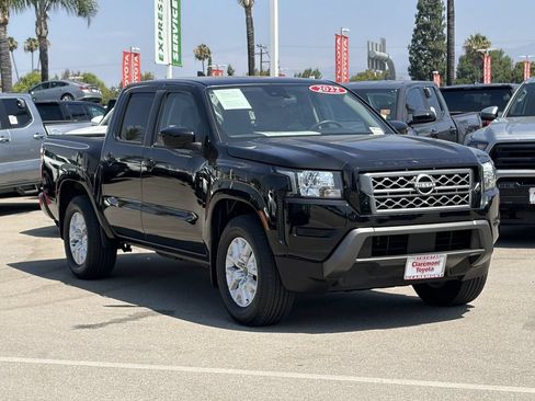 Used 2022 Nissan Frontier 2WD Crew Cab image 38
