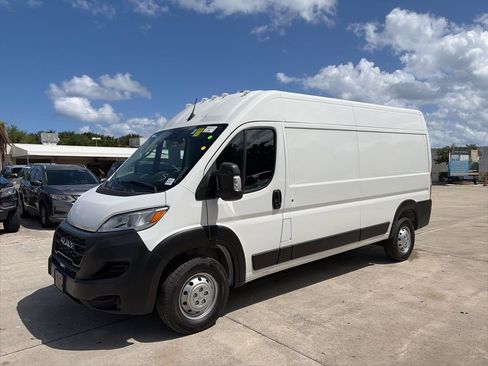 Used 2023 RAM ProMaster 2500 image 7