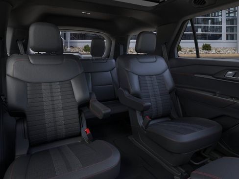 Used 2026 Ford Explorer ST-Line w/ ST-Line Street Pack AWD/4WD image 11