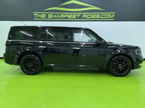 Used 2019 Ford Flex Limited AWD/4WD image 10