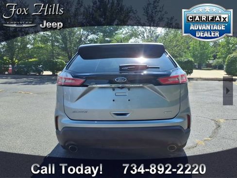Used 2020 Ford Edge SE w/ Cargo Accessory Package FWD image 7