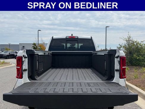 Used 2025 RAM 1500 Limited w/ Trailer Tow Group AWD/4WD image 11