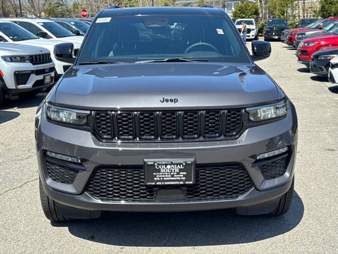 New 2025 Jeep Grand Cherokee Limited w/ Trailer Tow Package AWD/4WD image 36
