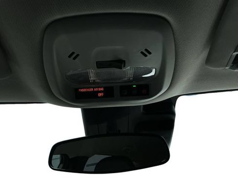 Used 2024 Chevrolet Trax LT w/ Driver Confidence Package FWD image 24
