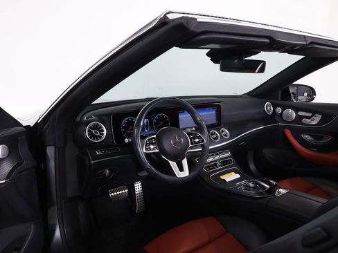 Used 2020 Mercedes-Benz E 450 4MATIC Cabriolet image 31