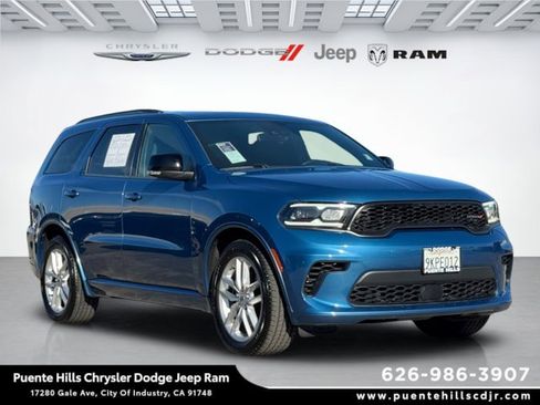 Used 2024 Dodge Durango GT image 1