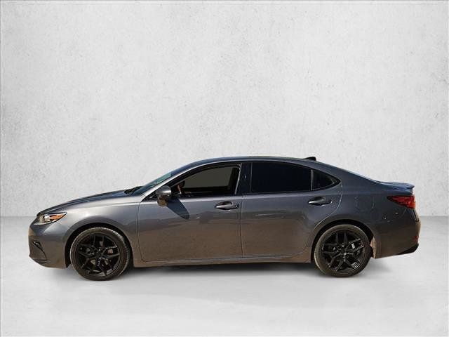 Used 2017 Lexus ES 350 w/ Ultra Luxury Package FWD image 8