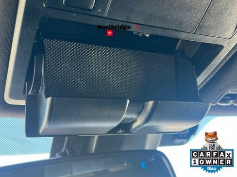 Used 2018 Toyota Tacoma TRD Sport w/ Technology Package RWD image 32