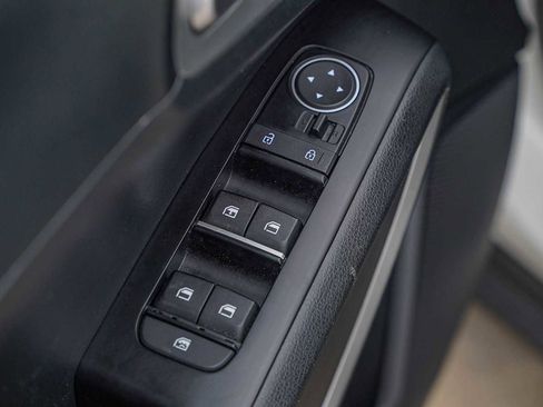 Certified 2024 Kia Soul LX w/ Option Group 015 image 23