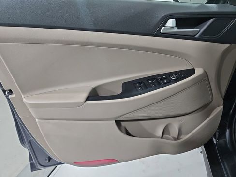 Used 2021 Hyundai Tucson Value image 11