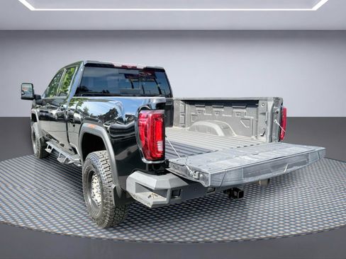 Used 2020 GMC Sierra 3500 AT4 w/ AT4 Premium Package AWD/4WD image 8
