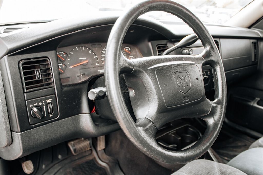 Used 2004 Dodge Dakota SLT w/ Trailer Tow Group AWD/4WD image 15
