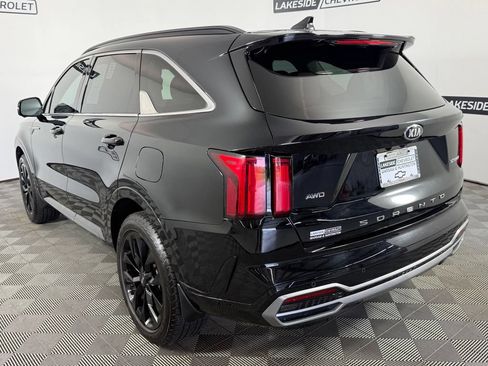 Used 2021 Kia Sorento SX AWD/4WD image 4