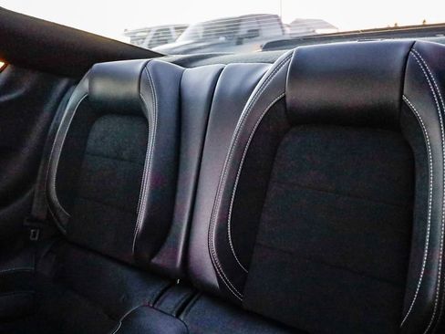 Used 2021 Ford Mustang Shelby GT500 w/ Technology Package image 19