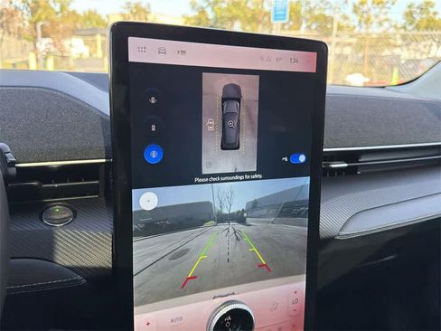 Used 2021 Ford Mustang Mach-E Premium image 19