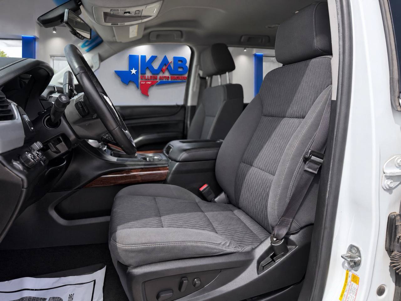 Used 2016 GMC Yukon XL SLE w/ HD Trailering Package AWD/4WD image 10