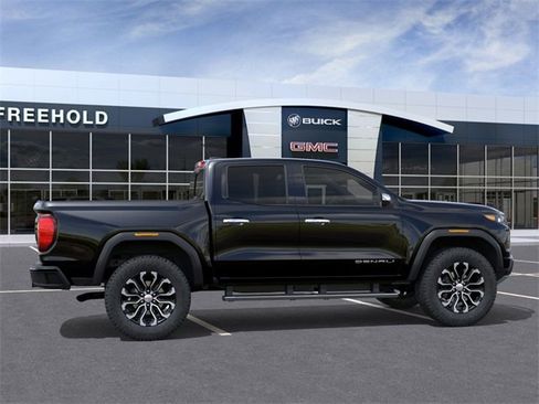 New 2026 GMC Canyon Denali image 5