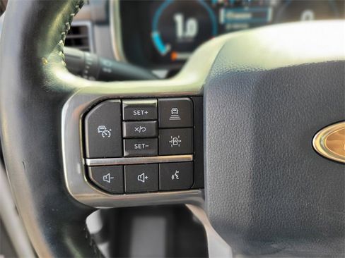 Used 2023 Ford F150 Limited image 23