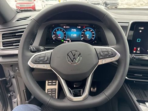 New 2026 Volkswagen Atlas Cross Sport SEL Premium R-Line image 11