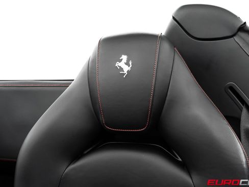 Used 2019 Ferrari 488 Spider RWD image 44