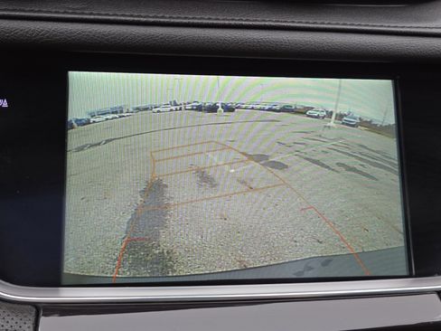 Used 2019 Cadillac XT5 Luxury image 3