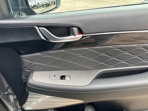 Used 2022 Hyundai Palisade Calligraphy image 14